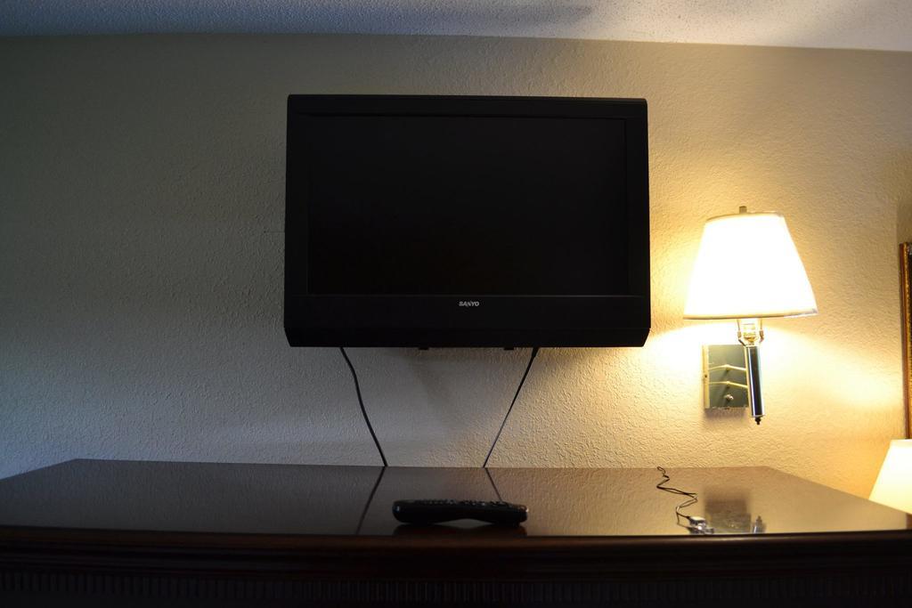 Americas Best Value Inn Smithfield Zewnętrze zdjęcie