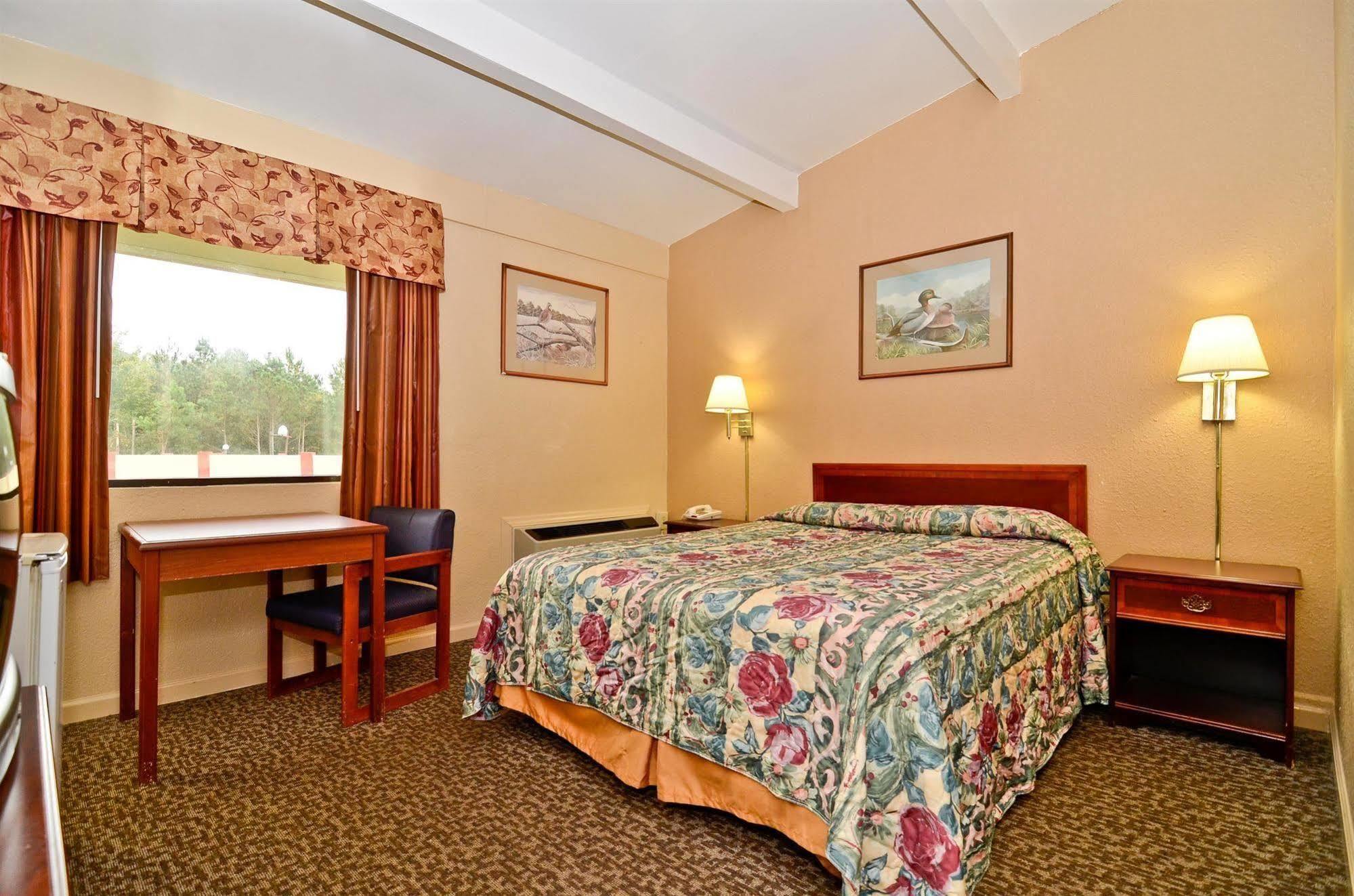 Americas Best Value Inn Smithfield Pokój zdjęcie